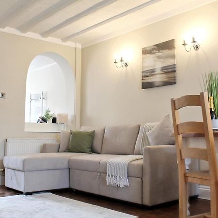 Cosy Cottage In Mersea - Walking Distance To Beach And Town West Mersea Eksteriør billede