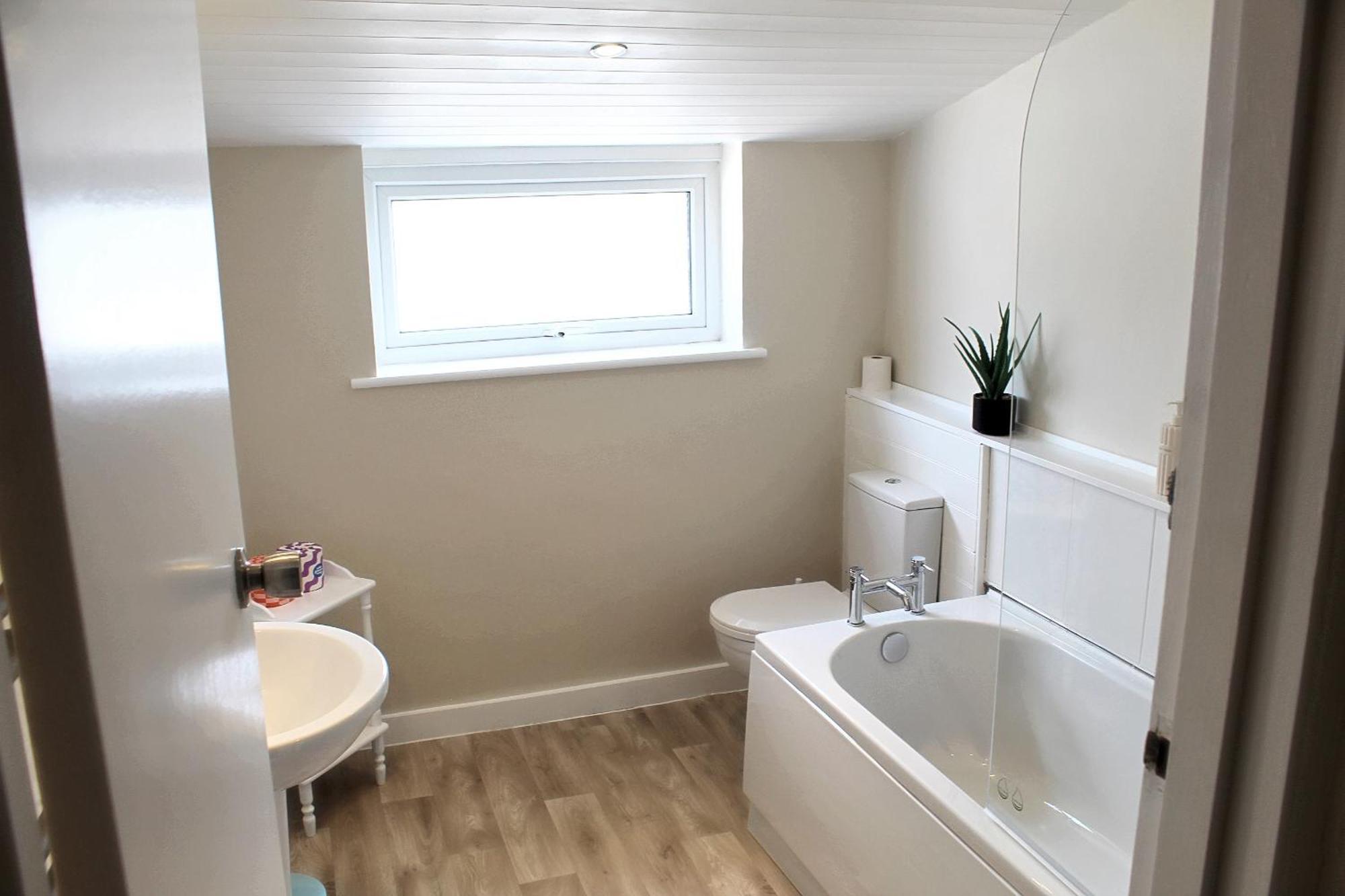 Cosy Cottage In Mersea - Walking Distance To Beach And Town West Mersea Eksteriør billede